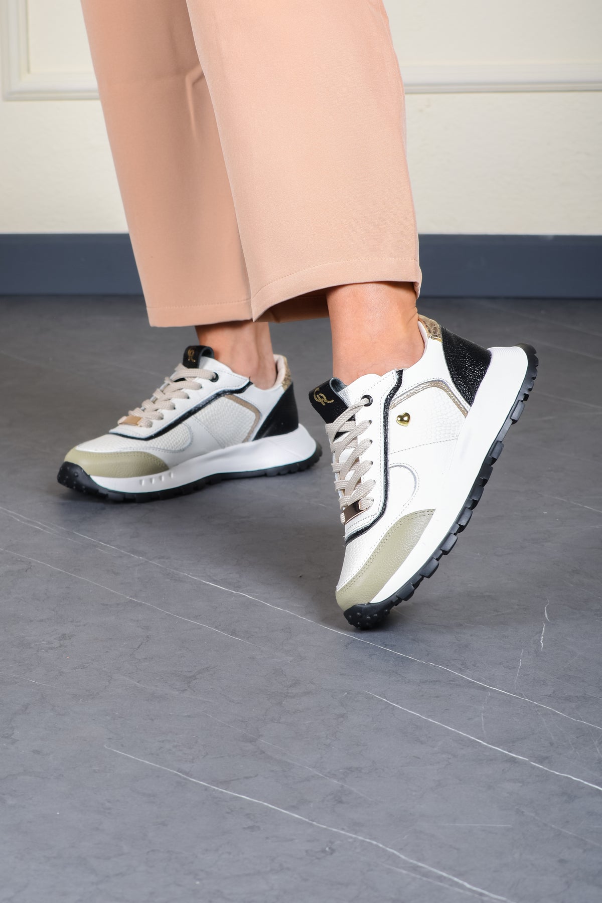 Amara Talco X Pistacho