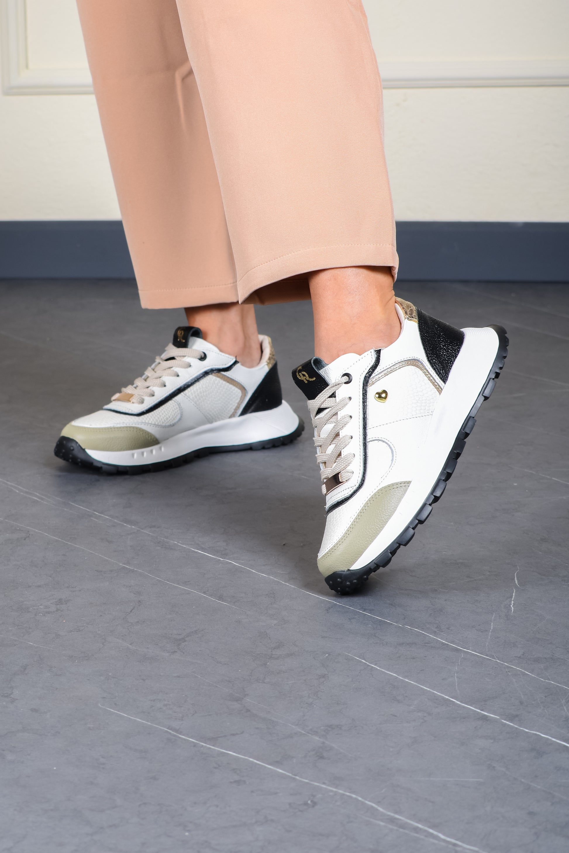 Amara Talco X Pistacho