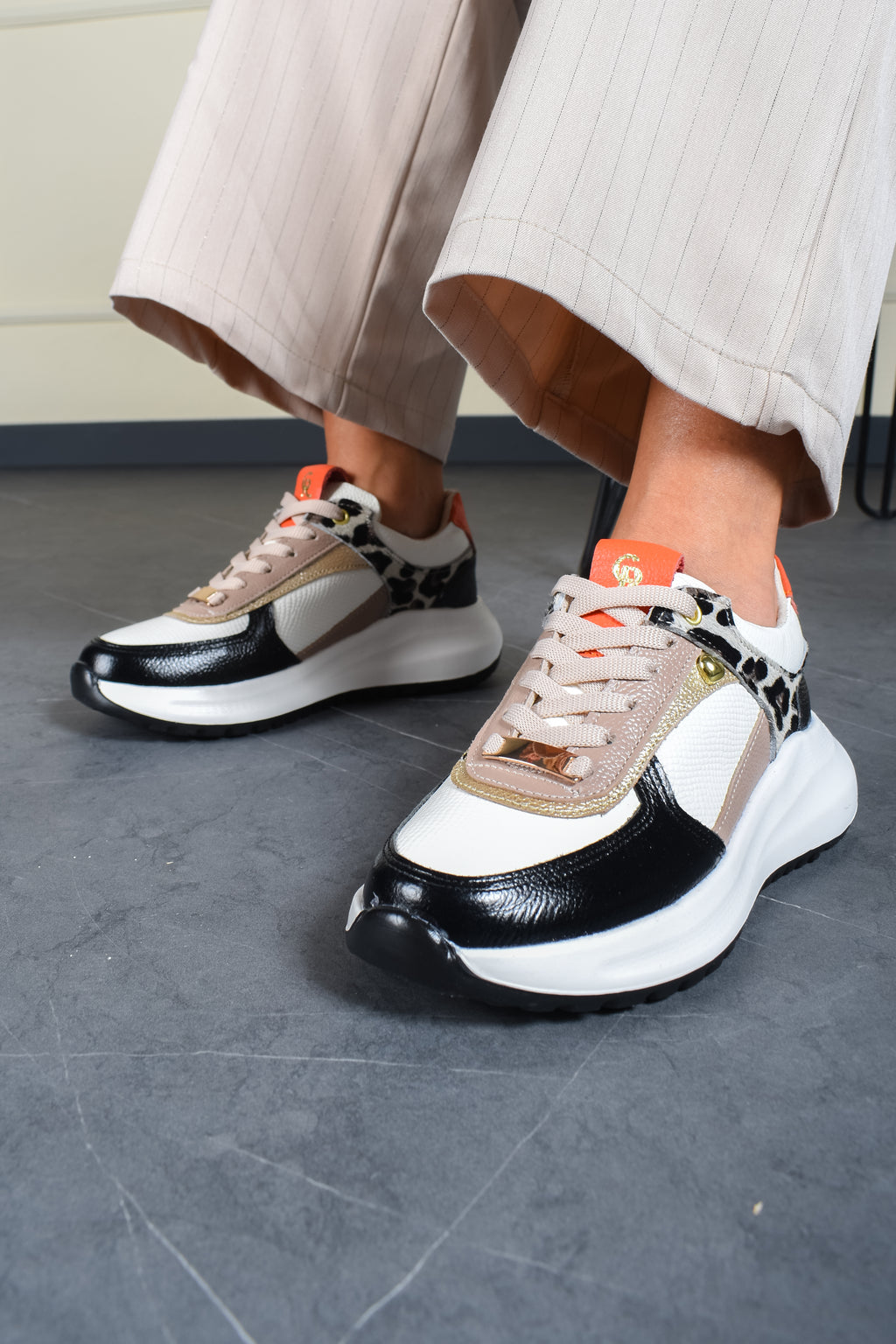 Indira Talco X Print